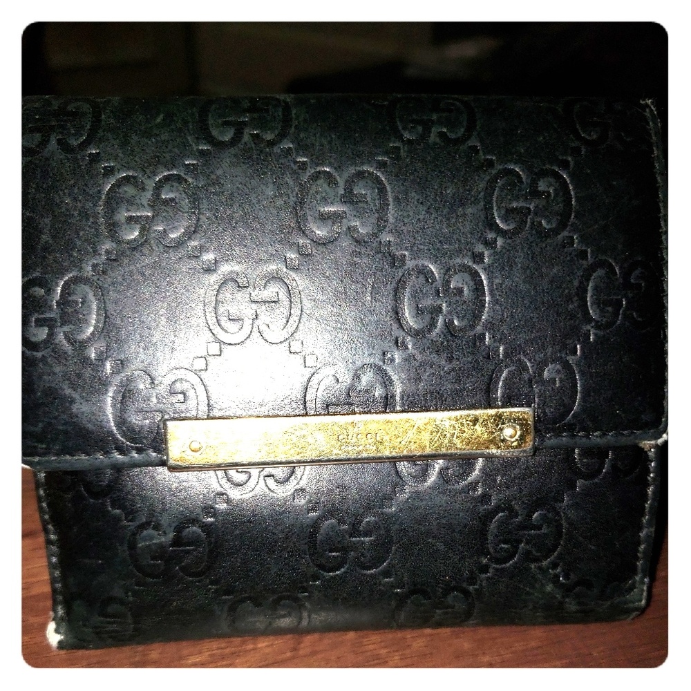 Pre-owned Authentic Black Gucci Wallet